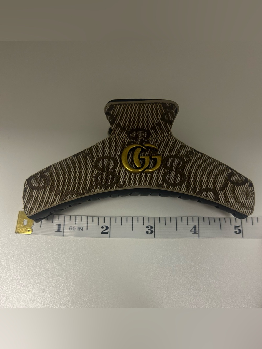 Gucci Monogram Hair Clip - Picture 6 of 7